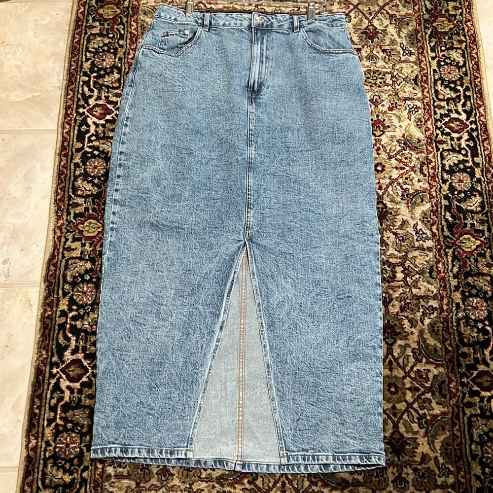 ASOS Design Curvy Long Jean Skirt Split Hem Medium Light Blue Size 14
